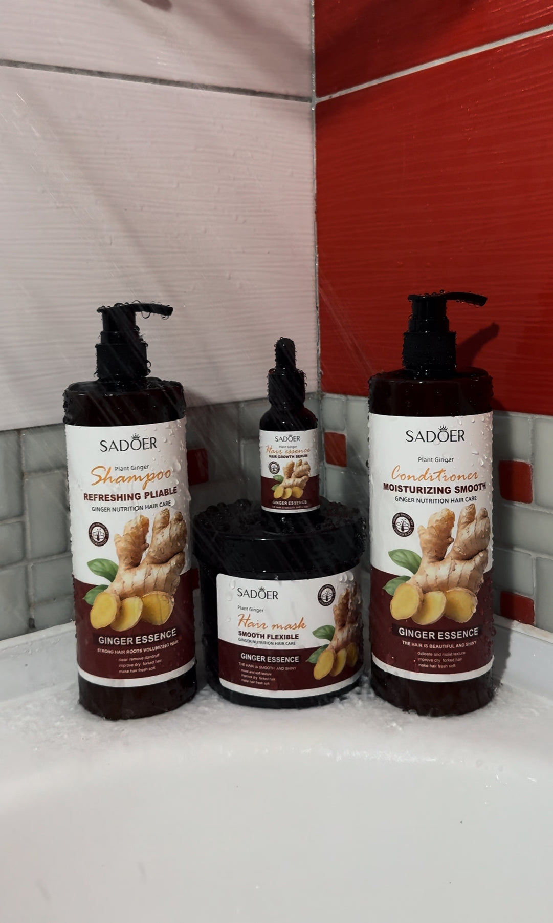 PROMO ! Set din 4 produse pentru ingrijirea parului !